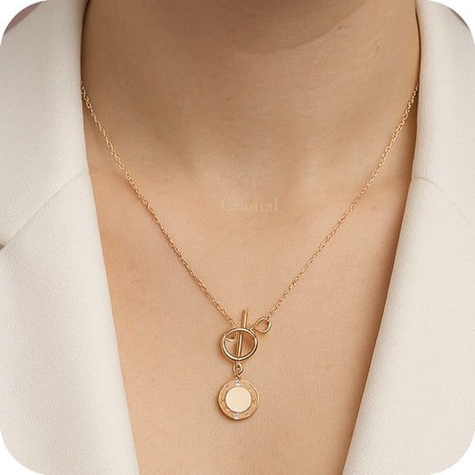 Classy Pendulum Necklace