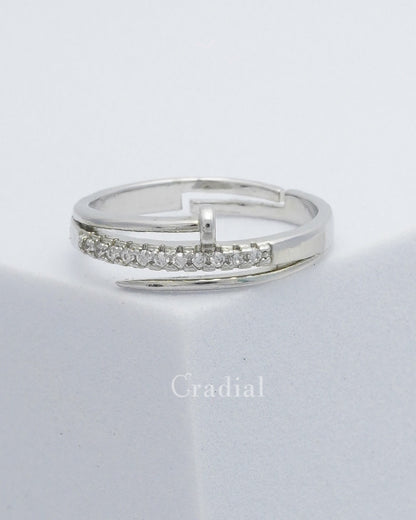 Nailen Silver Ring