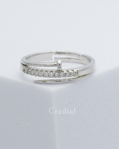 Nailen Silver Ring