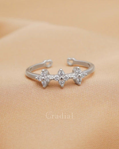 Tri Starlet Silver Ring