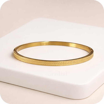 Elva Band Bangle