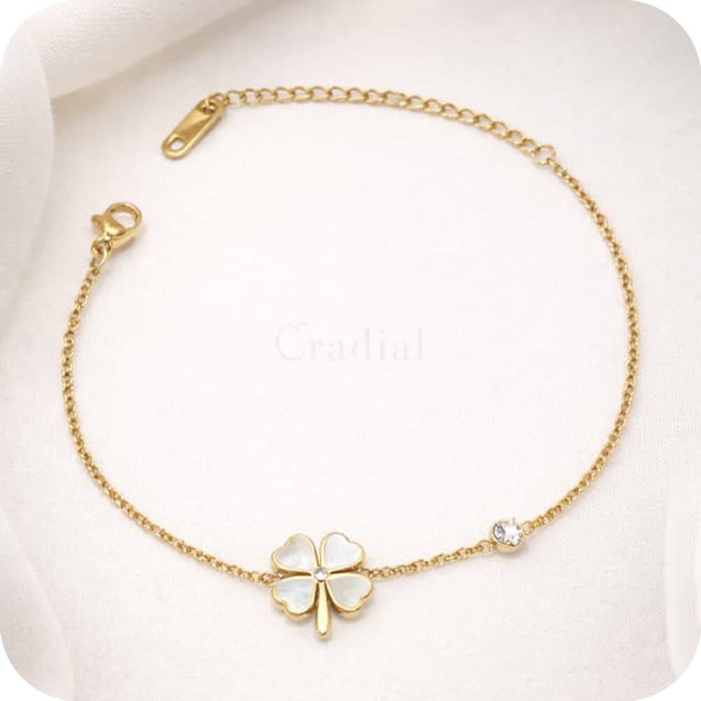 Clover Petal Bracelet