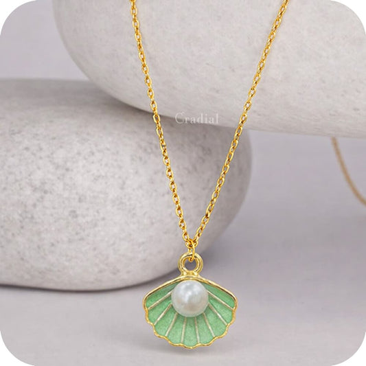 New Green Shell Necklace