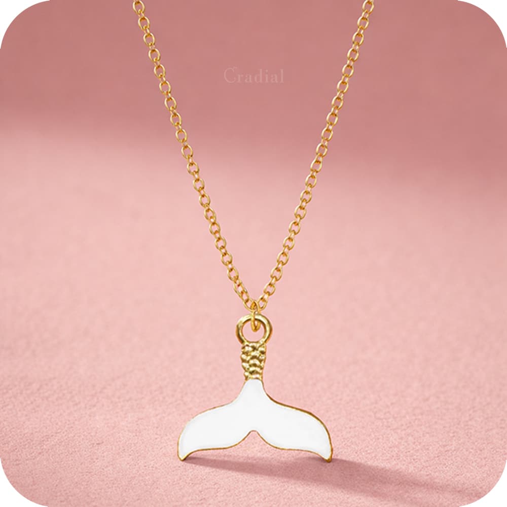 White Aureal Necklace