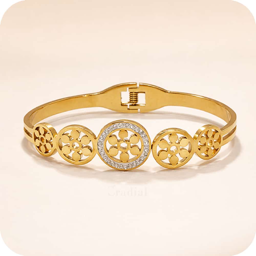 Oma Bloom Bangle