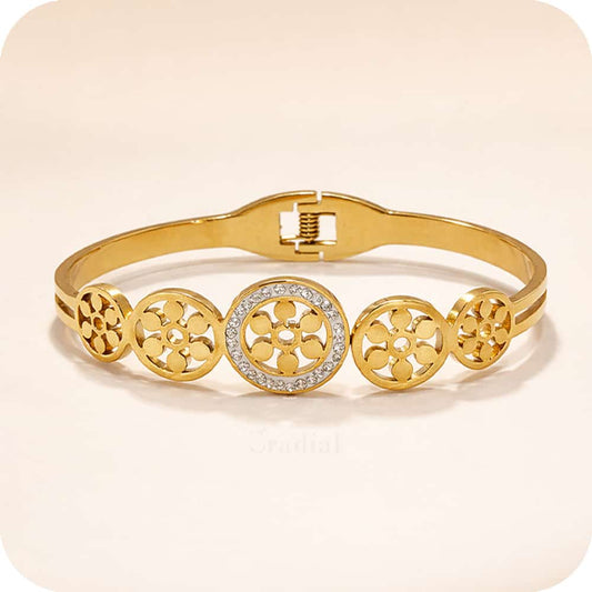 Oma Bloom Bangle