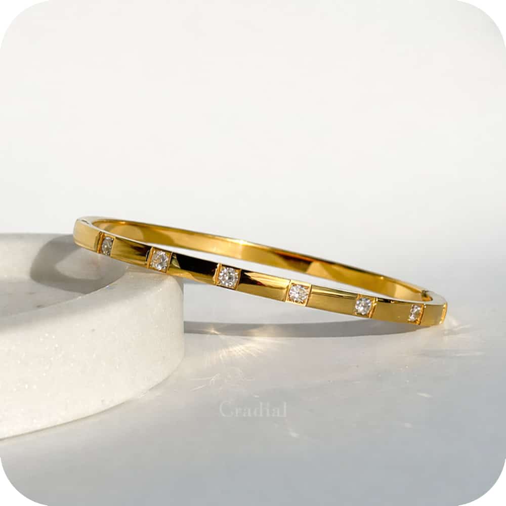 Sleak Bling Bangle