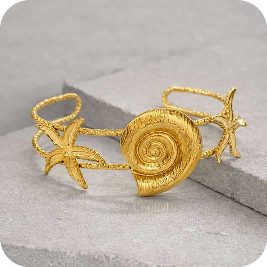 Star & Shell Bangle