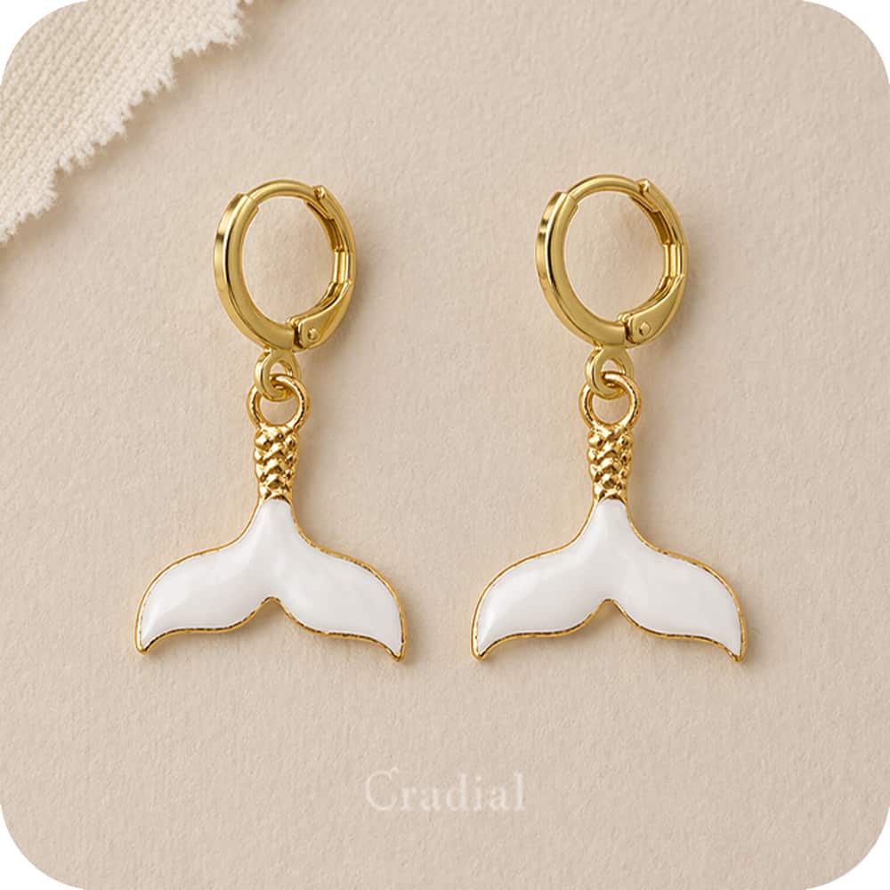 White Aureal Earrings