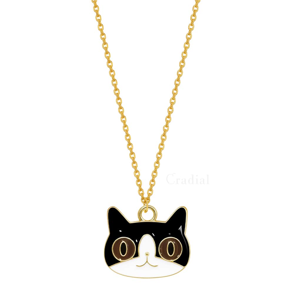 Oroe Cat Necklace