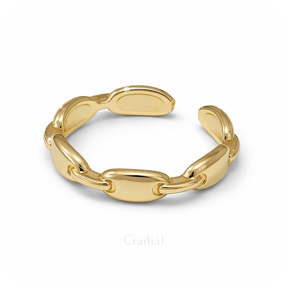 Ovalink Gold Ring