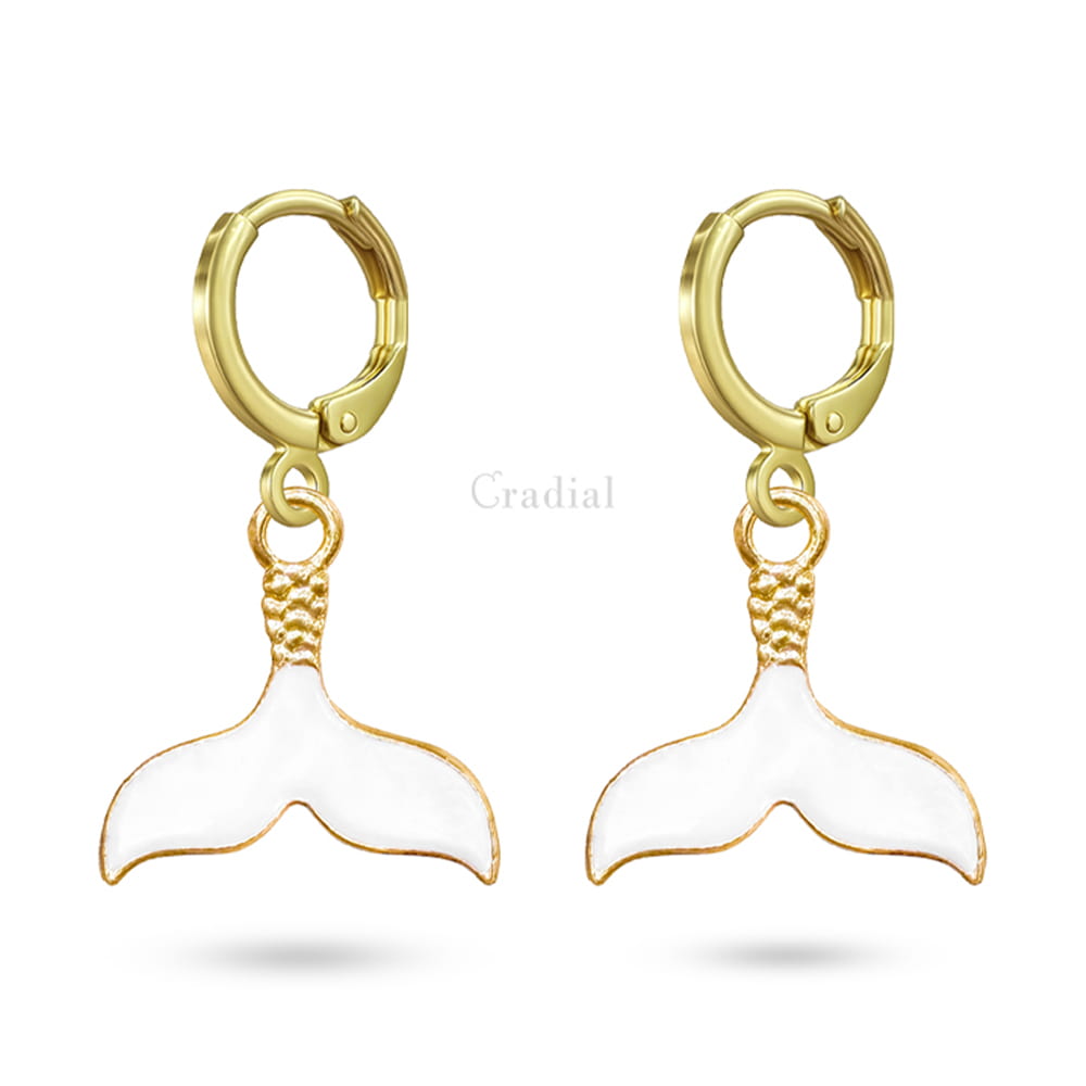 White Aureal Earrings