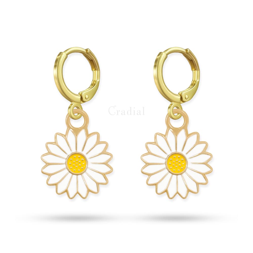 White Daisy Earrings