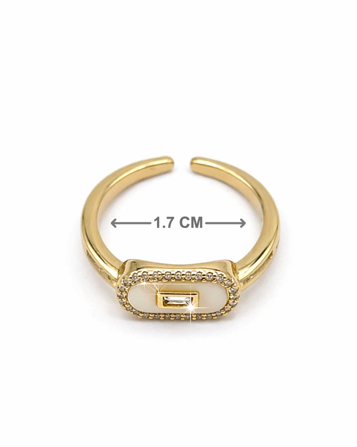 Baguelle Gold Ring