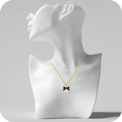 Oroe Cat Necklace