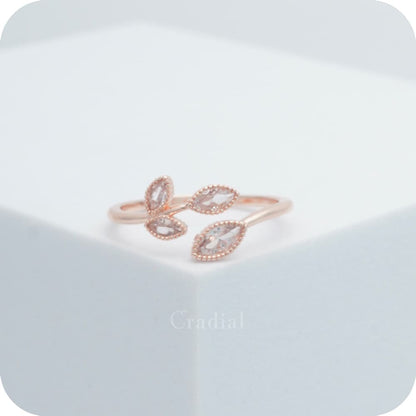 Leafet Rose Gold Ring