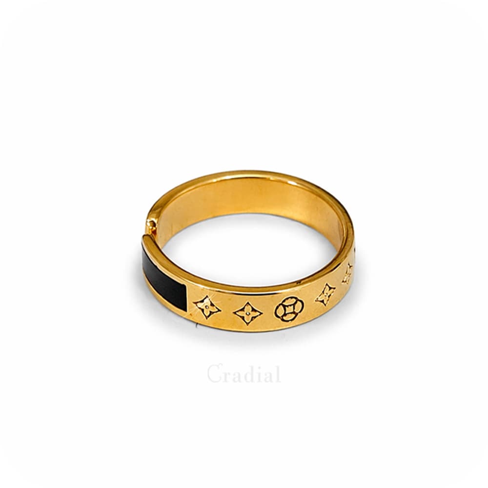 Sigilia Gold Ring