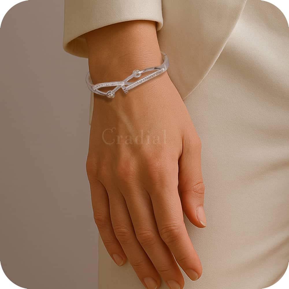 Bolt Knot Silver Bangle
