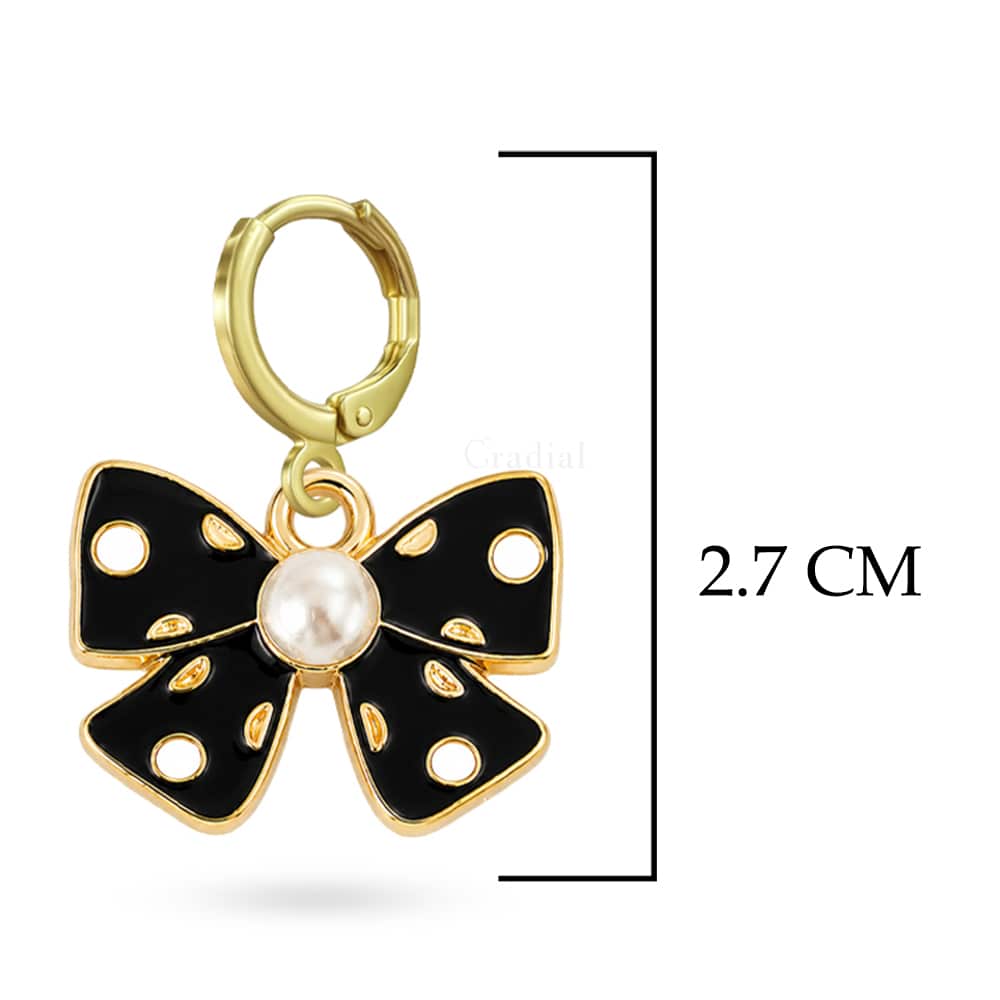 Black Bow With Pearl Earrings