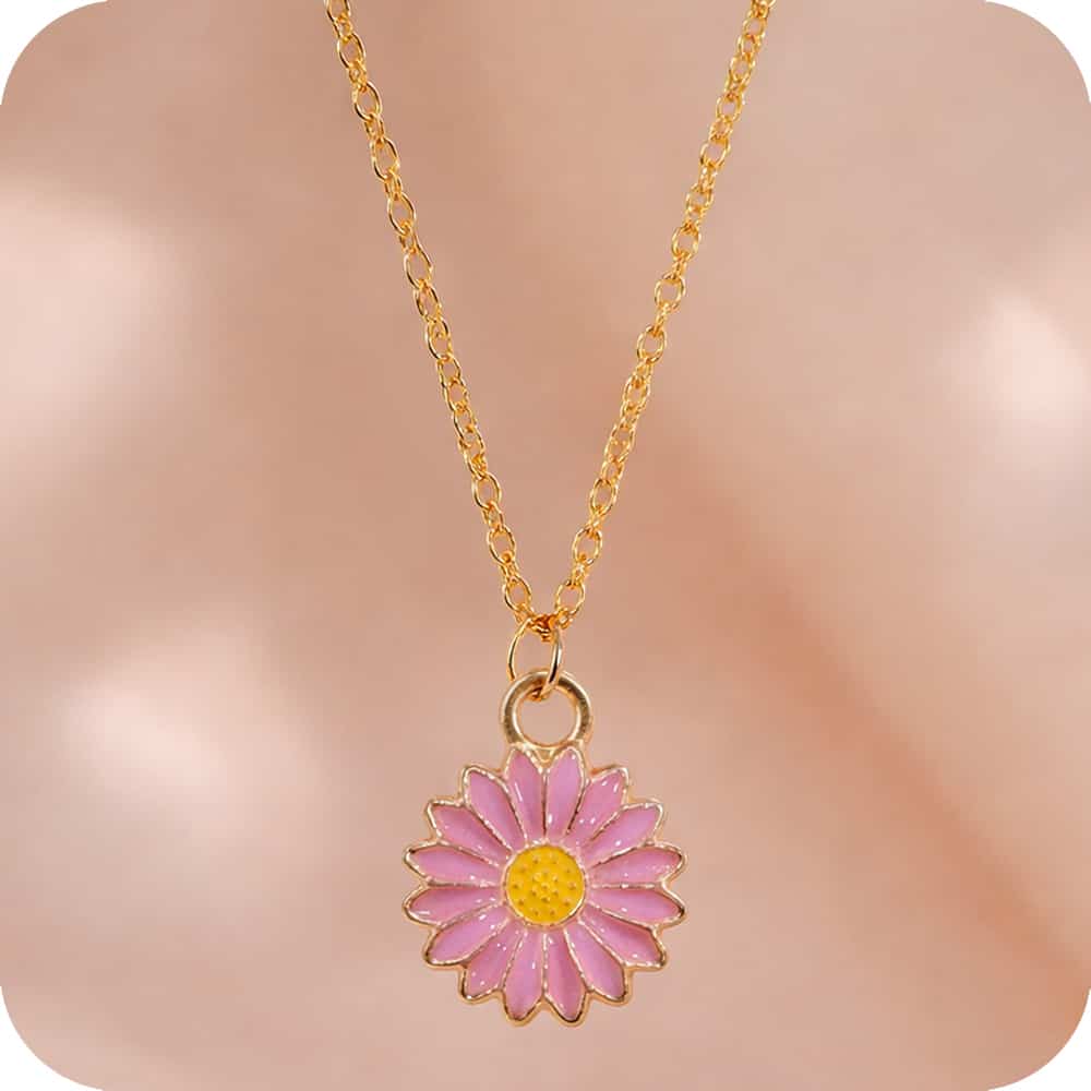 Daisy Charm Necklace