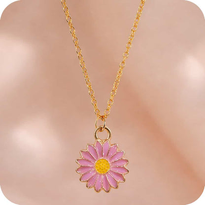 Daisy Charm Necklace