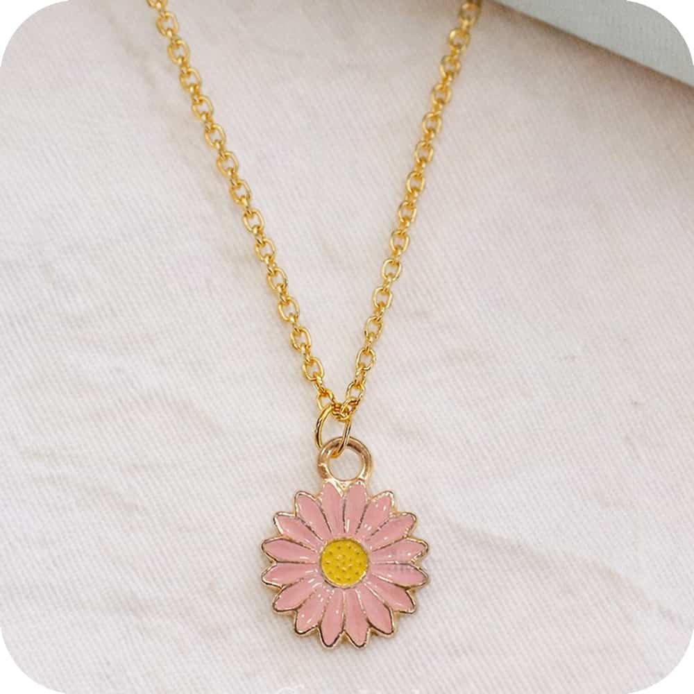 Daisy Charm Necklace