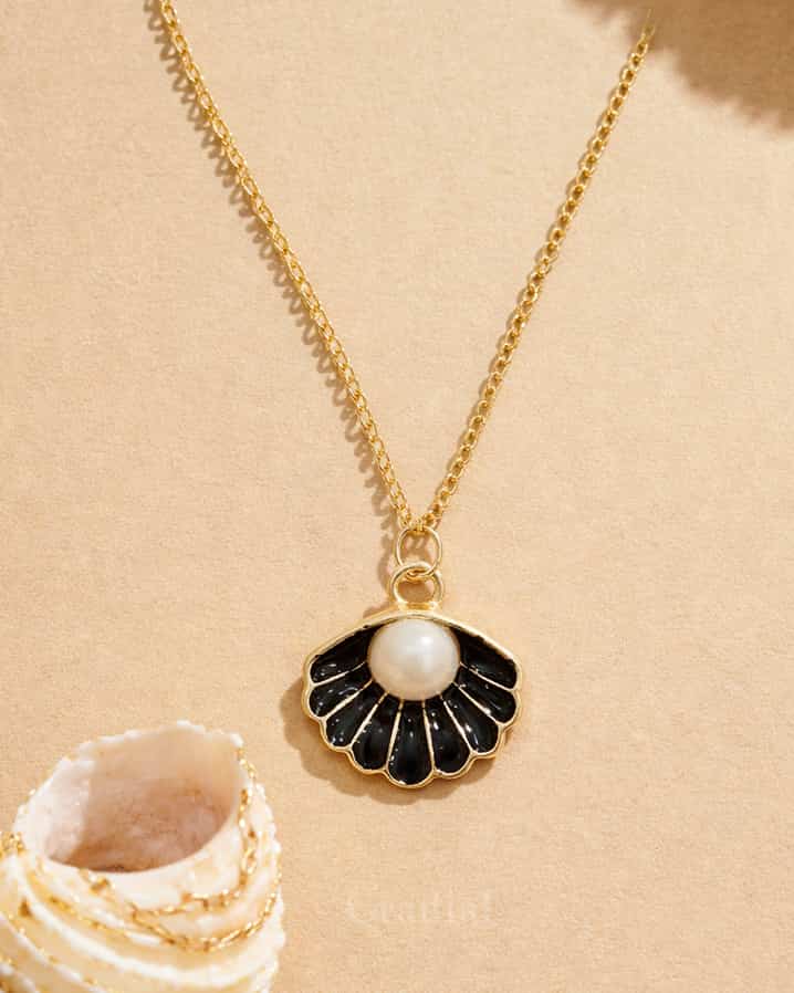 Necklace 1